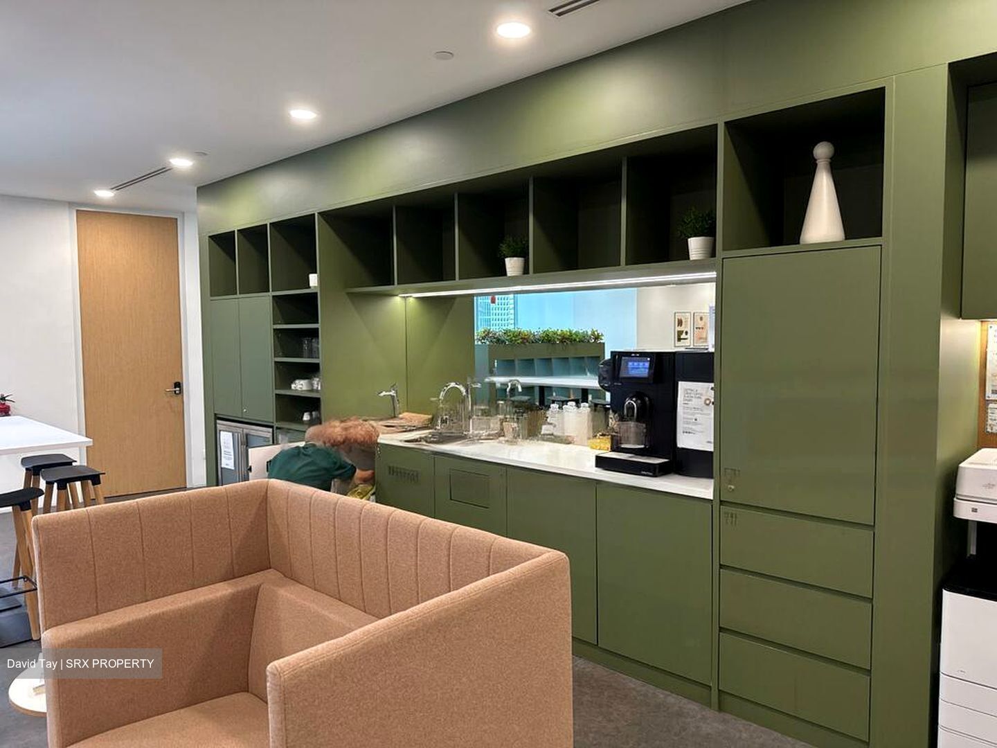 PLUS (D1), Office #475923941
